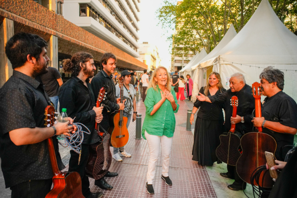 Intendenta de Montevideo en la celebración por 300 años de la ciudad