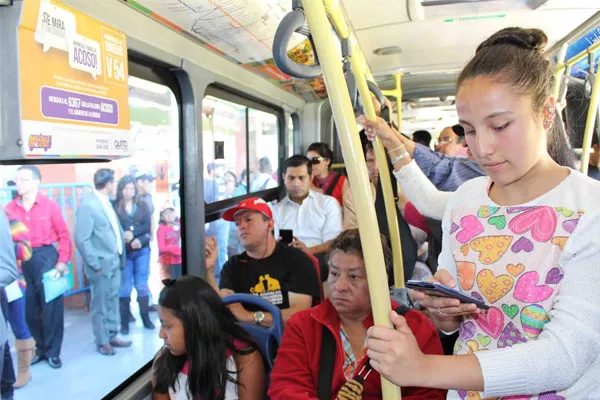 Bájale al Acoso”: Quito apuesta por una ciudad segura para mujeres y niñas