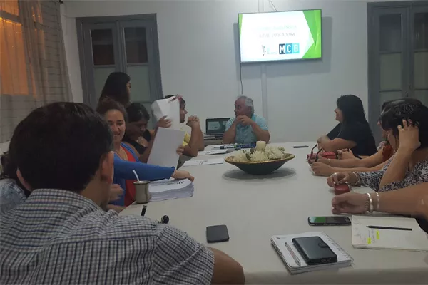 Coronel Baigorria dictó el primer seminario de trabajo en el marco de la incorporación del municipio a la AICE