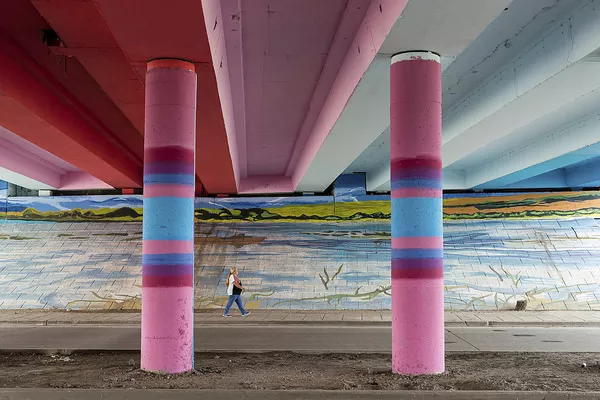 Rosario Puentes, arte público de acá hasta allá.