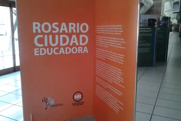 Afiche Rosario Ciudad Educadora