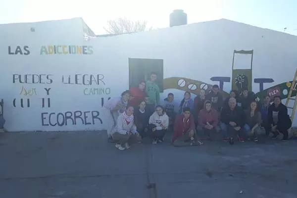 Bulnes Pintando Murales