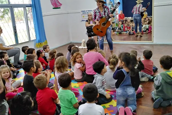 Día Mundial del Libro y del Derecho de AutorPrograma Pinóquio (Pinocho) de Carazinho