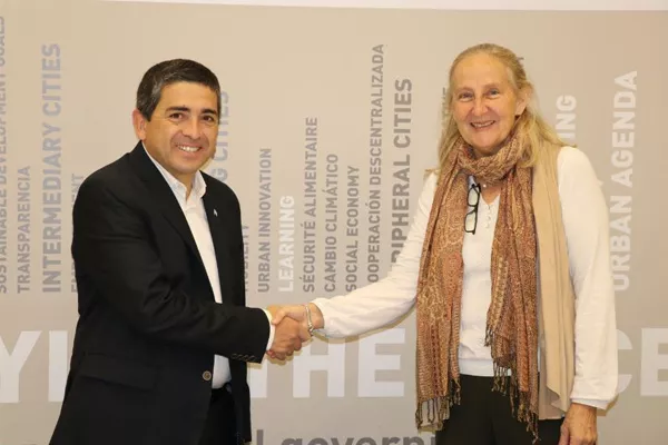El intendente de General Alvear se reunió con la Secretaria General de Ciudades Educadoras I
